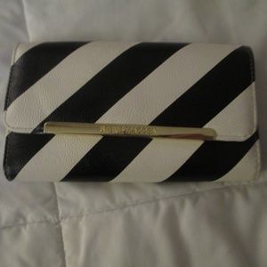 Steve Madden Wallet